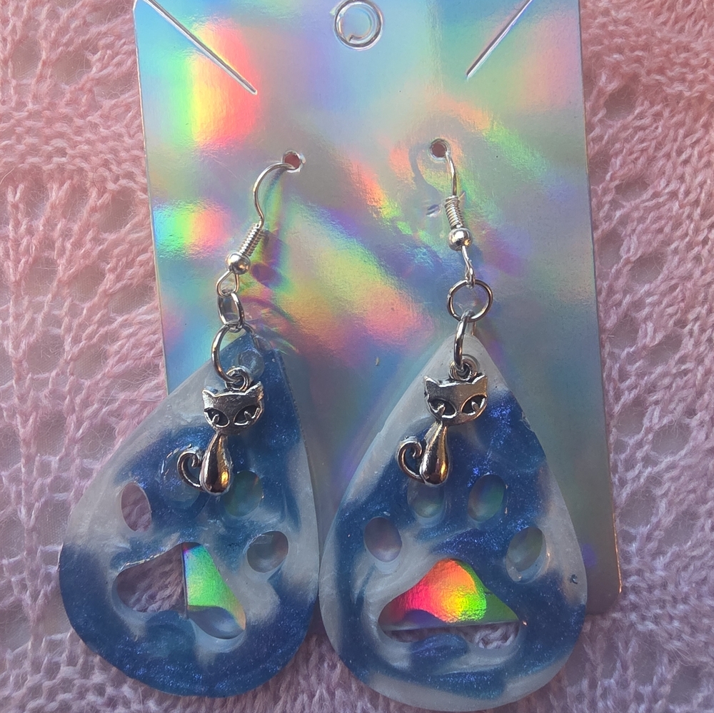 Blue & White Cat Paw Print Earrings With Alloy Cat Charm Stainless steel Fixings